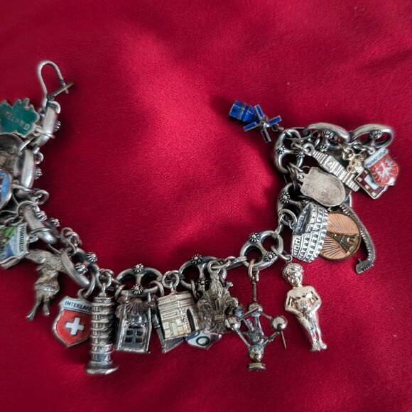 Sterling Silver Charm Bracelet 27 Sterling Charms Travel 64.8 Grams 7.5" Vintage - Picture 5 of 16